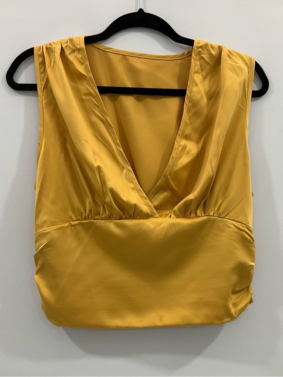 Source Unknown Tops - Sleeveless Golden Yellow Satin V-Neck Crop Top